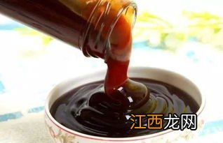 蚝油弄到衣服上怎么办-蚝油滴在衣服上用什么去除