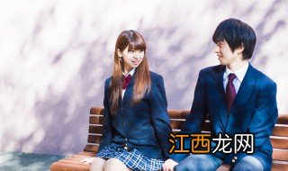 13岁谈恋爱正常吗女 13岁谈恋爱正常吗