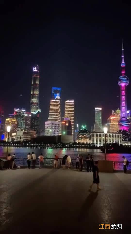 上海外滩灯光秀平时周末有吗-上海外滩什么时候有灯光秀