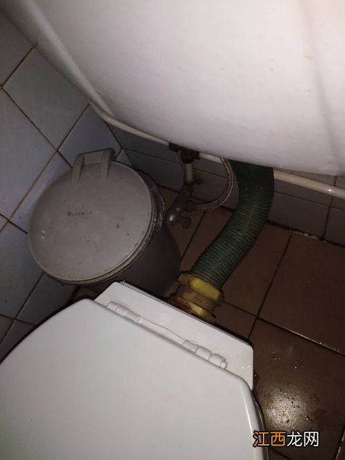 马桶两边留多少间距最为合适-已经有马桶了怎么测量坑距