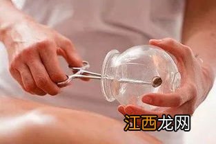 感冒喉咙痛能拔火罐吗-风寒感冒发烧可以拔罐吗