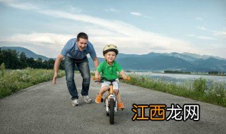 小孩子总是要钱怎么教育 怎么教育小孩子不要钱