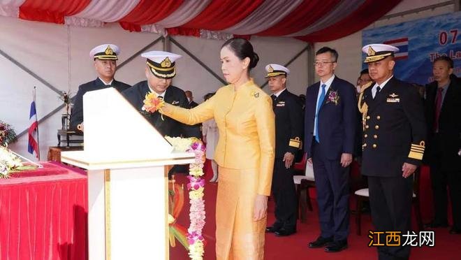 不是中国的风格啊?为泰国建造的071ET“裸舰”状态就下水,建了3年没装武器?