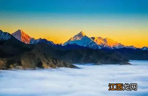 冬季甘孜!欣赏日暮山川之美的最佳旅行地!