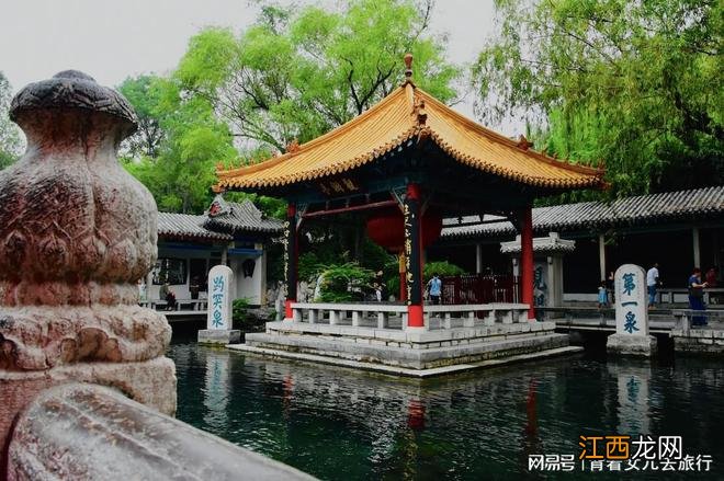 北方唯一的泉城,泉水免费喝,半个城市都是湖