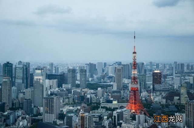 全世界最漂亮的日落之一，来日本这栋大楼，俯瞰城市美景