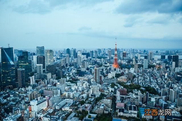 全世界最漂亮的日落之一，来日本这栋大楼，俯瞰城市美景