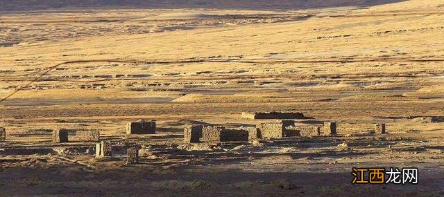 去西藏无人区旅游，晚上为何不能睡在车里？过来人道出背后缘由