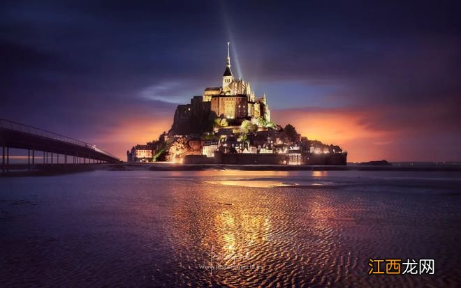 他拍的照片太美，感觉是世界尽头的冷酷与仙境