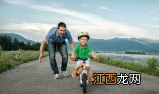 小孩子闹脾气怎么管教视频 小孩子闹脾气怎么管教