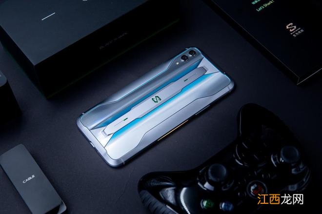 被大厂放弃,黑鲨拖欠数百人离职补偿,游戏手机冠军走到生死边缘