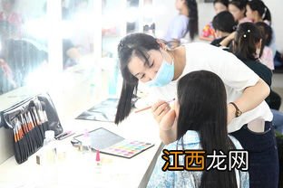 儿科学专业适合女生学吗 发展前景怎么样