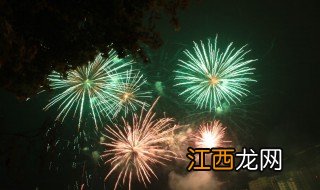 晚上烟花几点开始2019国庆 一定不能错过