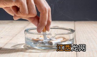 高中的学生抽烟家长该怎么办 高中孩子抽烟家长如何教育