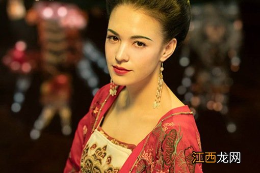 杨贵妃那么受宠为什么不当皇后 杨贵妃为什么不能成为皇后