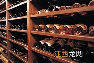 红酒贵不贵？红酒可以怎么保存？