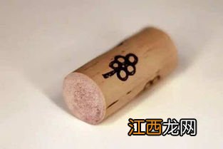 红酒木塞子碎了怎么开？红酒瓶塞掉入红酒中还能喝吗？