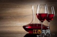 葡萄酒和啤酒一起喝有什么反应？啤酒不能和什么一起喝？