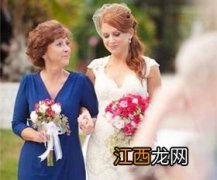 女儿结婚妈妈穿什么衣服合适-女儿结婚妈妈穿什么衣服合适