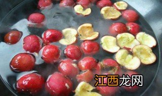 山楂煮水的功效与作用 山楂煮水的具体功效与作用