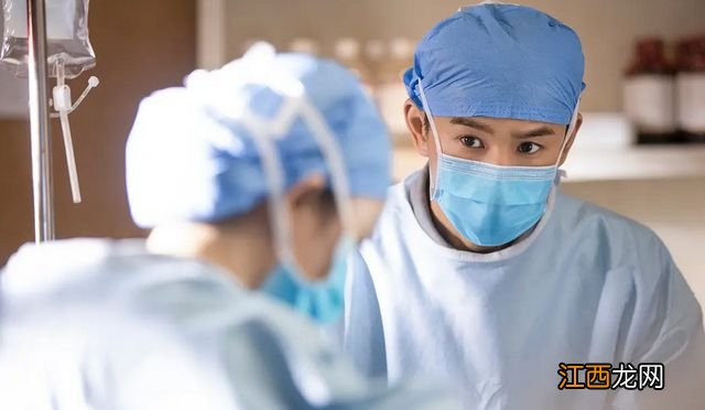 本月最火的国产剧,开播就拿下收视冠军,央视又拿出一部王炸