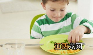 五岁小孩不喜欢说话什么原因 五岁小孩不喜欢说话