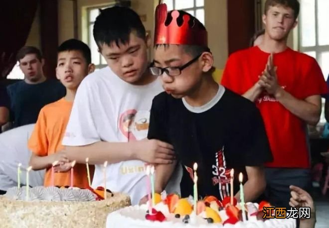 孩子过生日按阴历还是阳历？家长不要乱选，里面大有讲究