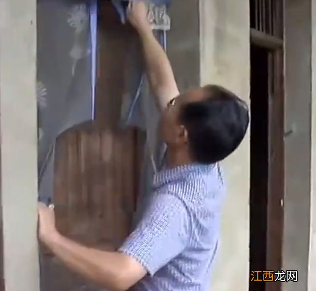 湖南男子654分成为高考状元，父母却强行把他送进精神病院