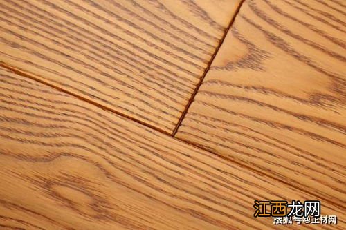 实木地板有甲醛吗 实木地板和瓷砖哪个好