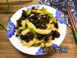 玉米笋炒木耳有什么功效