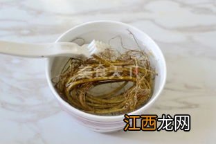 牛奶根炖猪蹄用什么锅