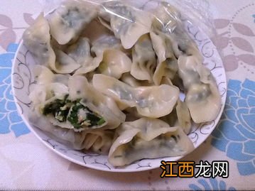 韭菜鸡蛋虾仁馅煮多久