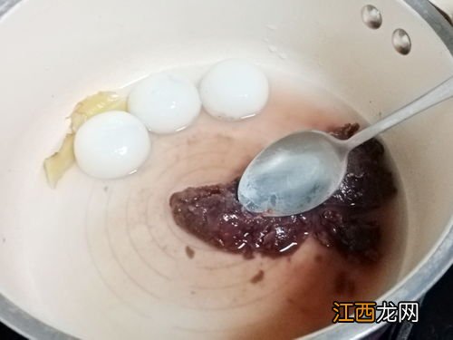 芝麻汤圆和什么搭配才好吃