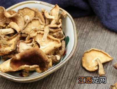 东北干蘑菇要泡多久