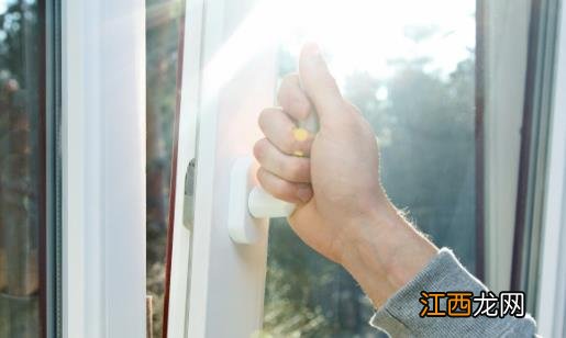 每天开窗通风对人体的好处 要记得开窗通风5个时间点