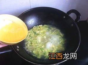 青南瓜蛋汤怎么做好吃