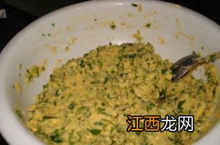 芹菜玉米面饼子怎么做好吃