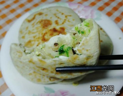 小白菜和什么菜摊饼好吃