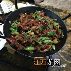 孜然脆骨用什么锅