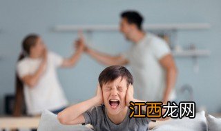 孩子长时间看手机会怎么样图片 孩子长时间看手机会怎么样