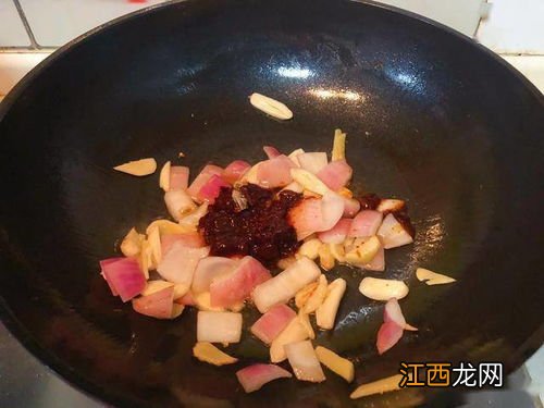 肥肠一般高压锅煮多久