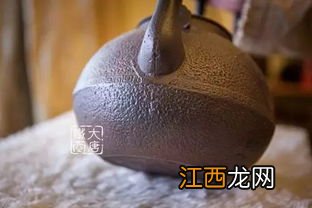 砂铁壶怎么去除水垢