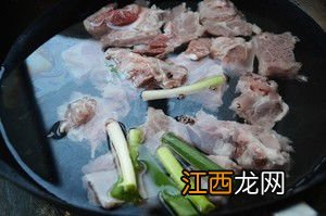 排骨饭怎么做视频教程