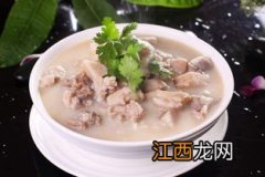 猪骨头炖花生放什么材料