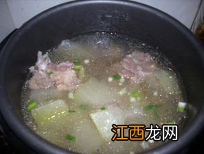 冬瓜炖排骨炖多久