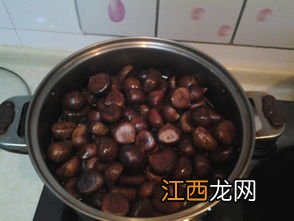 蒸板栗要放什么好吃