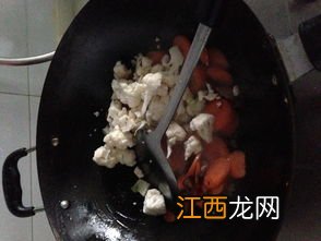 维族用羊肉和胡萝卜做的菜是什么