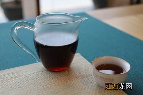 茶桌上怎么泡茶