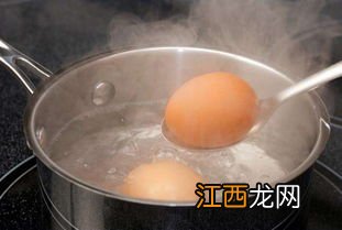 鸡蛋煮水开后多久能熟