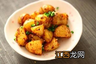 昆明蒸的土豆放的辣子面是什么